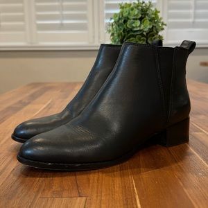 Madewell Black Leather The Carina Ankle Boot With Side Gusset
